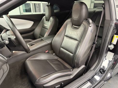 Used 2012 Chevrolet Camaro SS image 19