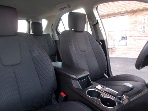 Used 2014 Chevrolet Equinox LS image 25