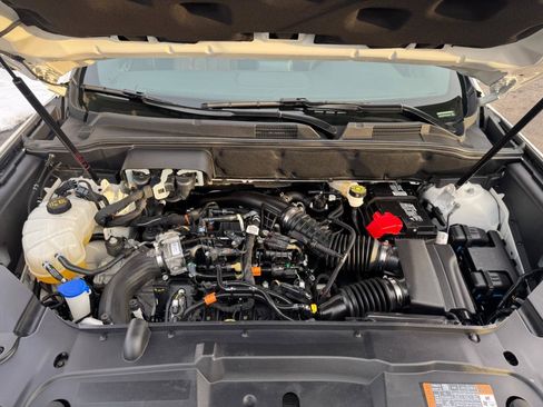 Used 2023 Lincoln Nautilus Reserve image 28