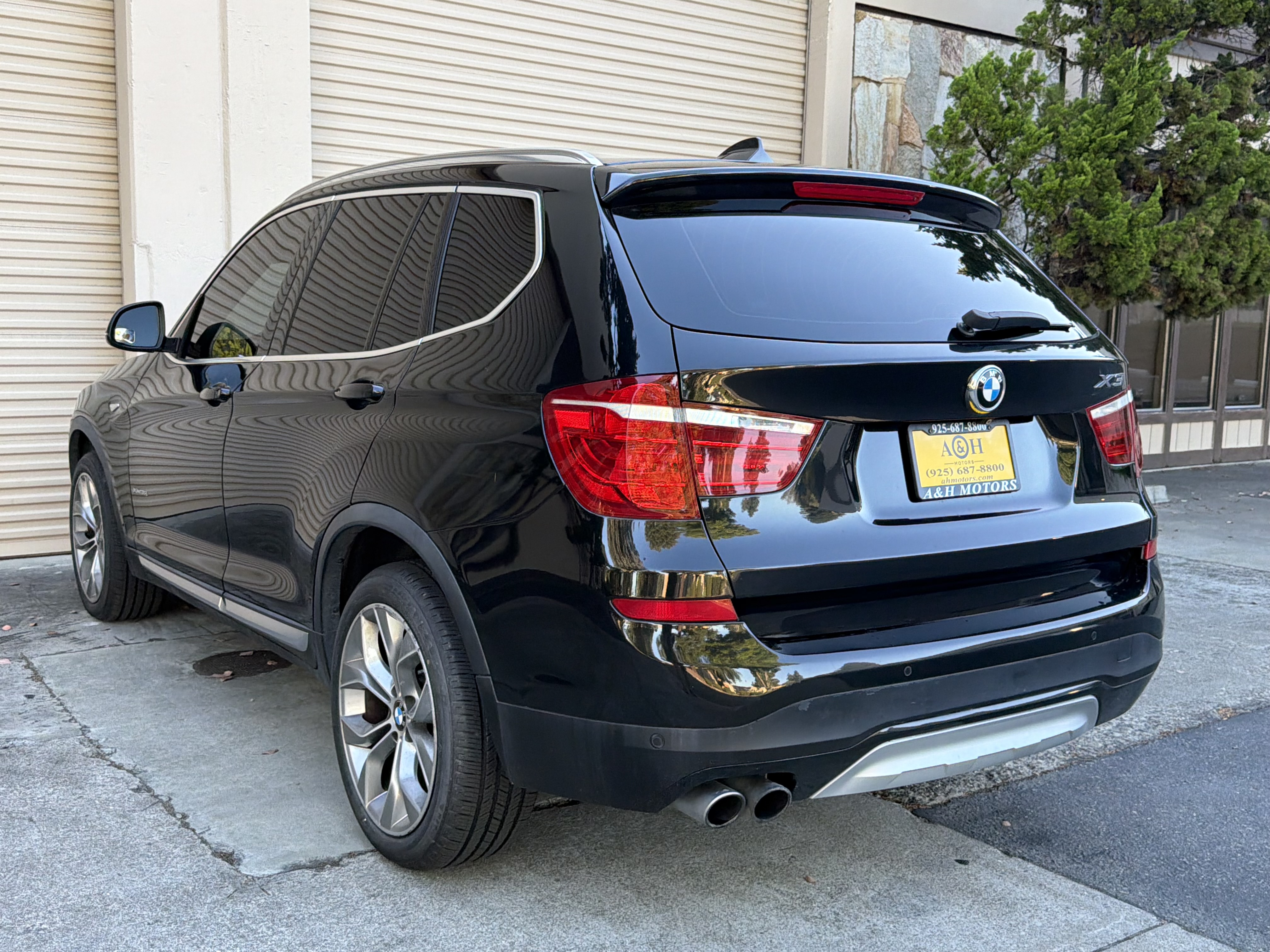 Used 2017 BMW X3 xDrive35i AWD/4WD image 2