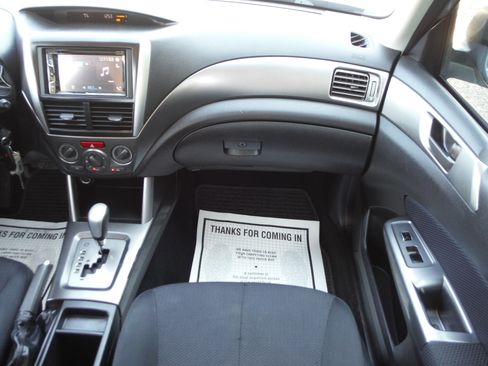 Used 2012 Subaru Forester 2.5X AWD/4WD image 10