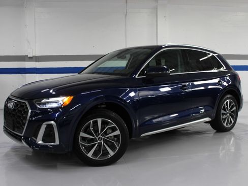 Used 2022 Audi Q5 2.0T Premium Plus image 2