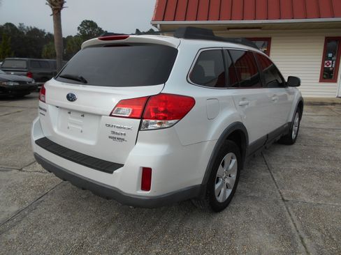Used 2012 Subaru Outback 3.6R Limited image 5