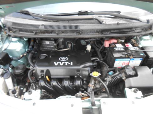 Used 2010 Toyota Yaris Sedan FWD image 15