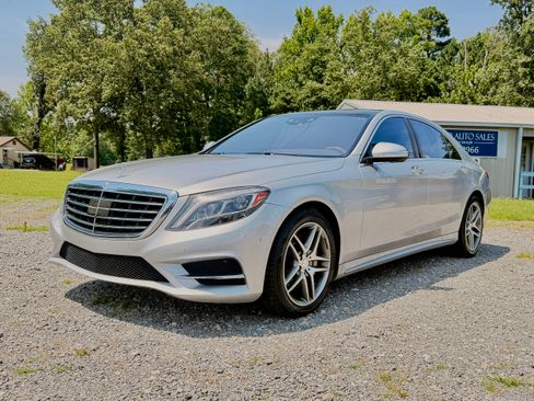 Used 2014 Mercedes-Benz S 550 Sedan w/ Sport Package image 3
