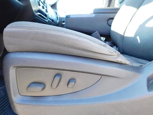 Used 2014 Chevrolet Silverado 1500 LT image 12