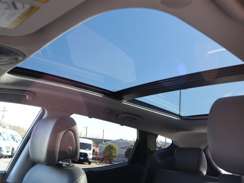 Used 2015 Hyundai Santa Fe Sport image 36