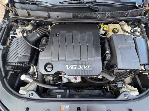 Used 2011 Buick LaCrosse CXS image 19