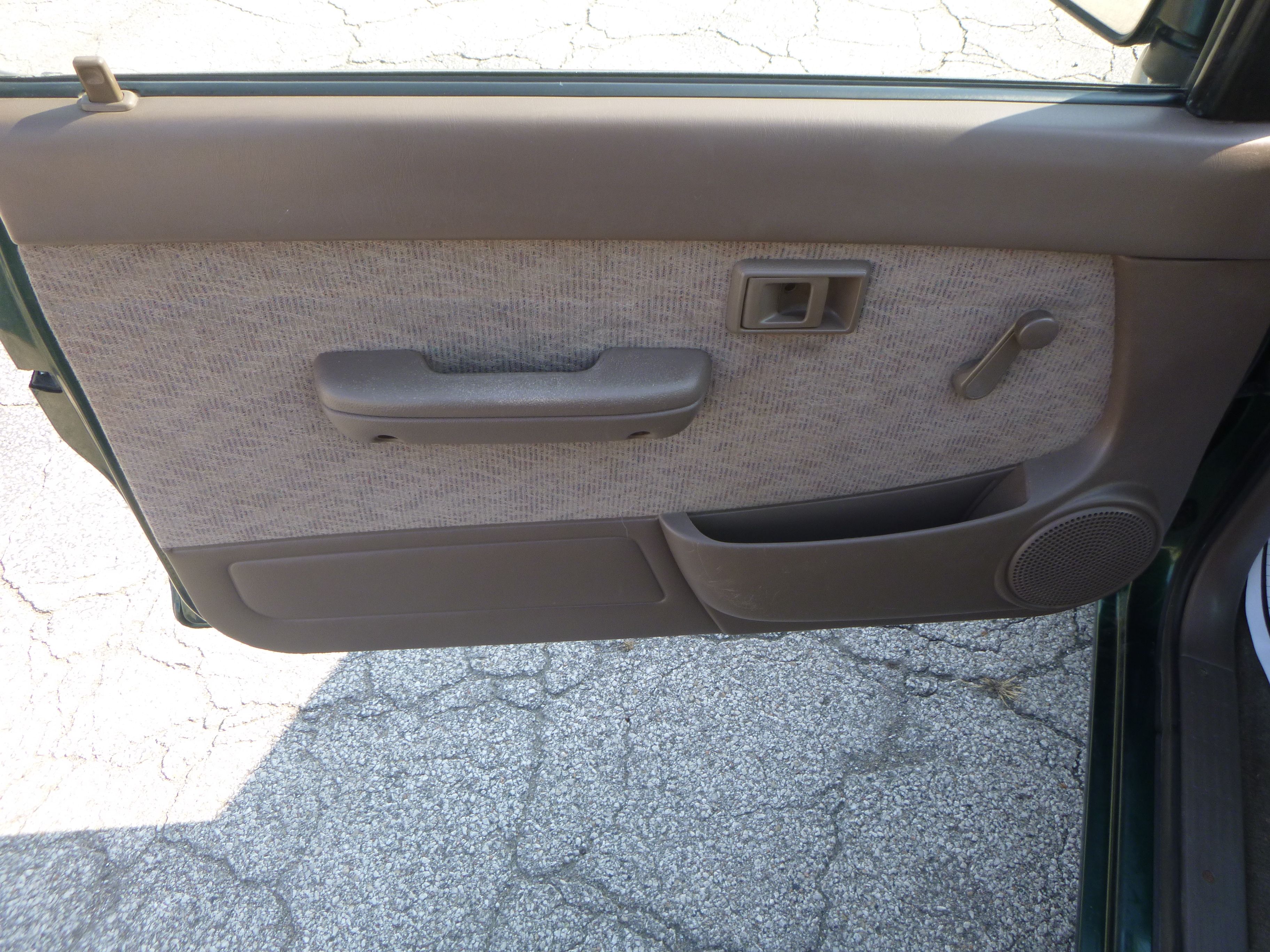 Used 1999 Toyota Tacoma 2WD Regular Cab image 12
