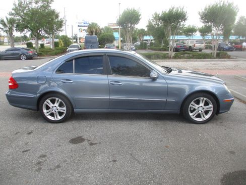 Used 2006 Mercedes-Benz E 350 Sedan image 5