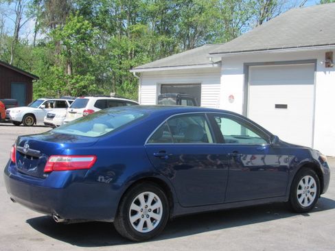 Used 2007 Toyota Camry V6 FWD image 7