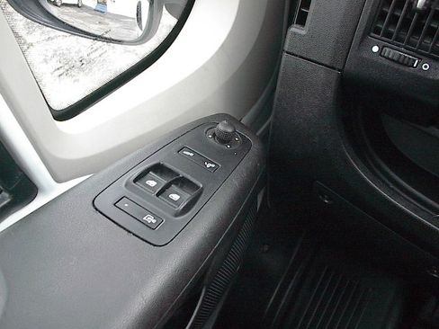 Used 2018 RAM ProMaster 2500 image 16