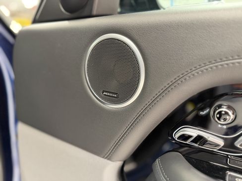 Used 2019 Land Rover Range Rover Supercharged image 22