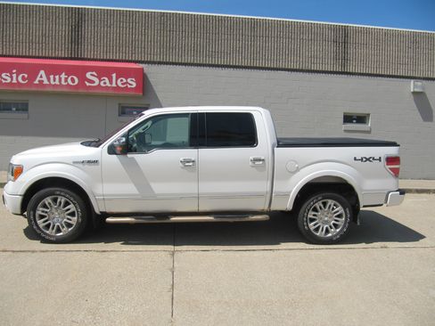 Used 2010 Ford F150 Platinum Pickup 4D 5 1/2 ft AWD/4WD image 1