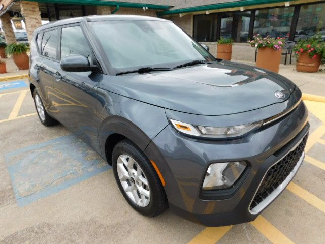 Used 2020 Kia Soul S FWD image 1