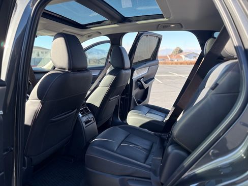 Used 2024 MAZDA CX-90 image 11