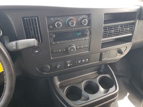 Used 2023 Chevrolet Express 2500 UNAVAIL RWD image 13