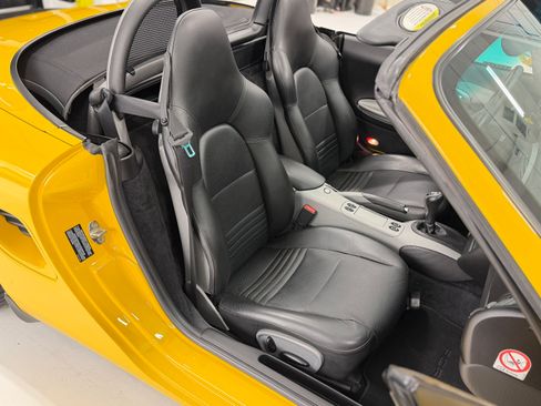 Used 2000 Porsche Boxster image 21