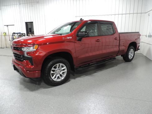 Used 2023 Chevrolet Silverado 1500 4x4 Crew Cab RST image 4