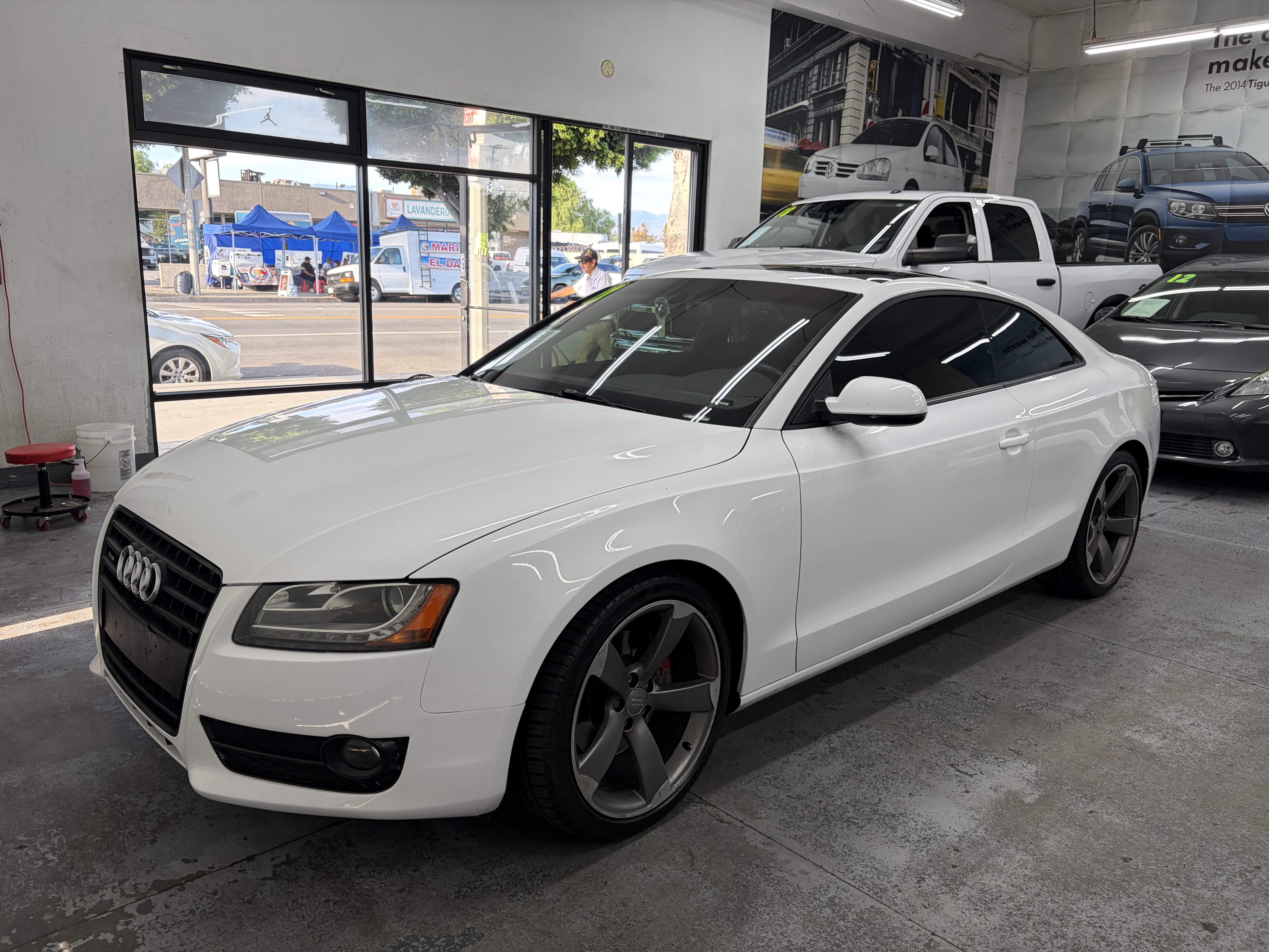 Used 2011 Audi A5 2.0T Premium Plus quattro Cpe AWD/4WD image 1