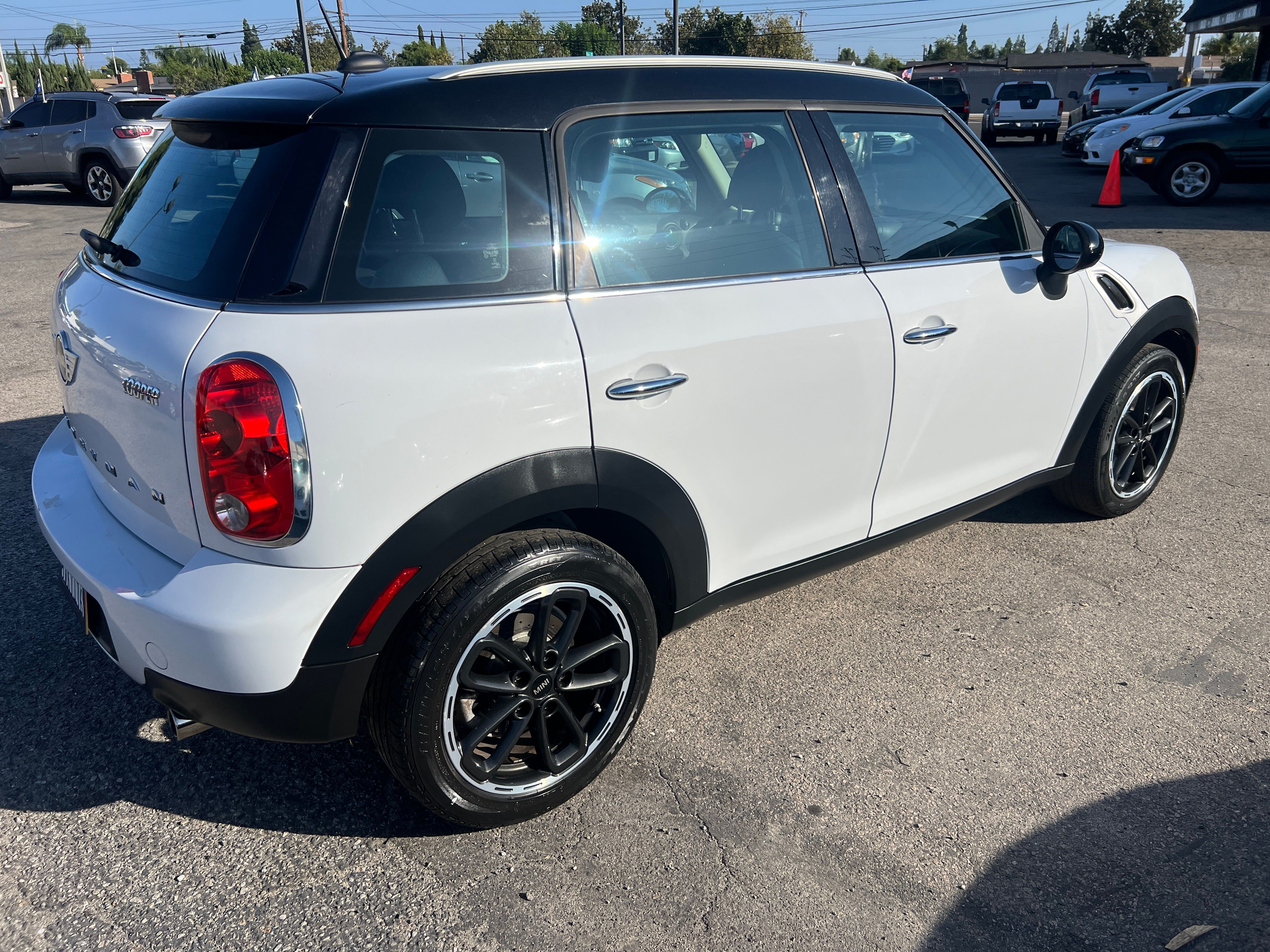 Used 2016 MINI Cooper Countryman UNAVAIL FWD image 6