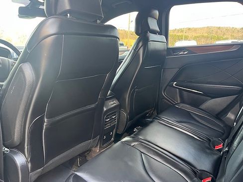 Used 2019 Lincoln MKC Select image 21
