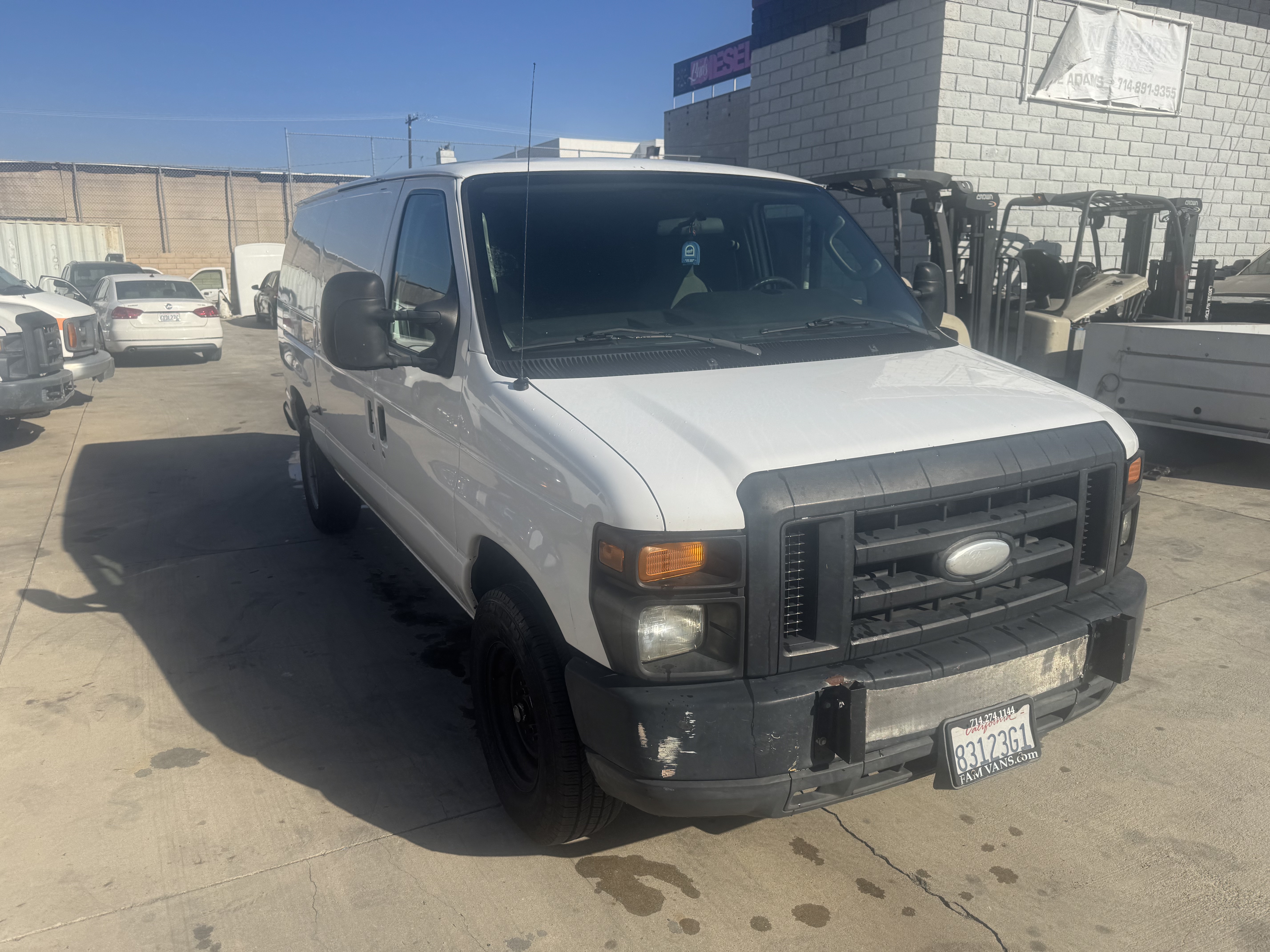 Used 2014 Ford E-250 and Econoline 250 UNAVAIL RWD image 6
