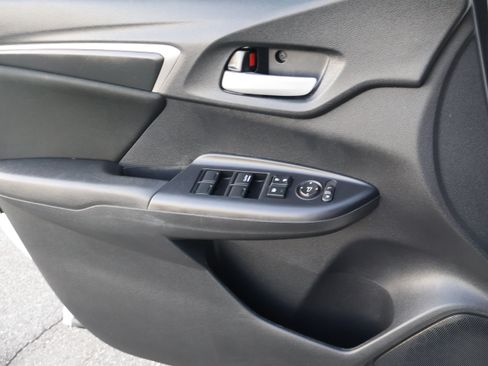 Used 2020 Honda Fit LX image 17