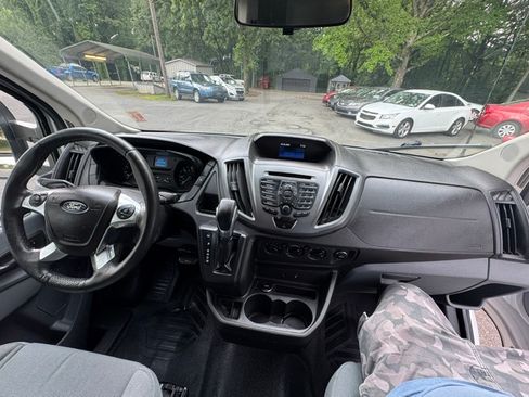 Used 2015 Ford Transit 250 148 Medium Roof RWD image 17