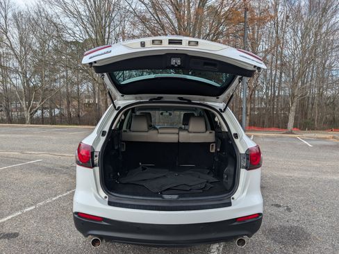 Used 2014 MAZDA CX-9 Touring image 16