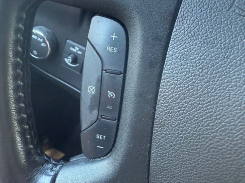 Used 2021 Chevrolet Express 2500 image 13