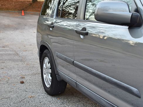 Used 2006 Honda CR-V EX image 13