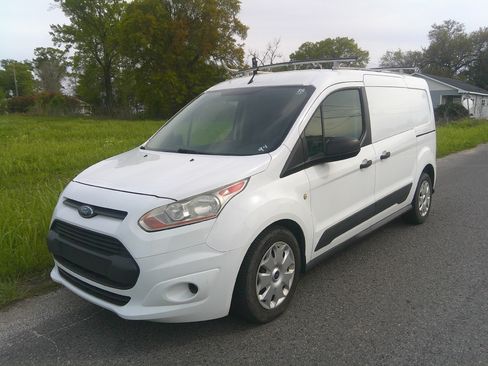 Used 2018 Ford Transit Connect XLT image 6