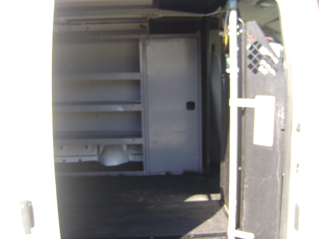 Used 2006 Ford E-350 and Econoline 350 Super Duty RWD image 7