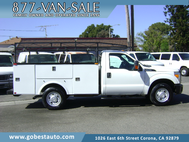 Used 2013 Ford F350 2WD Regular Cab Super Duty image 1