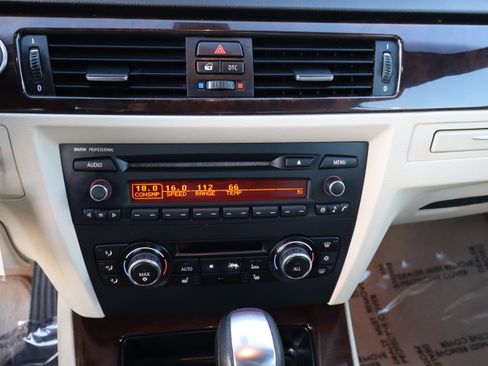 Used 2010 BMW 328i image 23