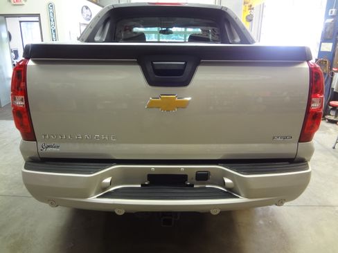 Used 2008 Chevrolet Avalanche LT image 6