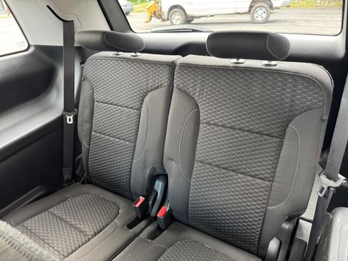 Used 2017 GMC Acadia AWD SLE w/ SLE-2 image 19