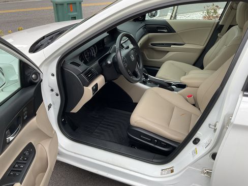 Used 2014 Honda Accord EX-L image 3