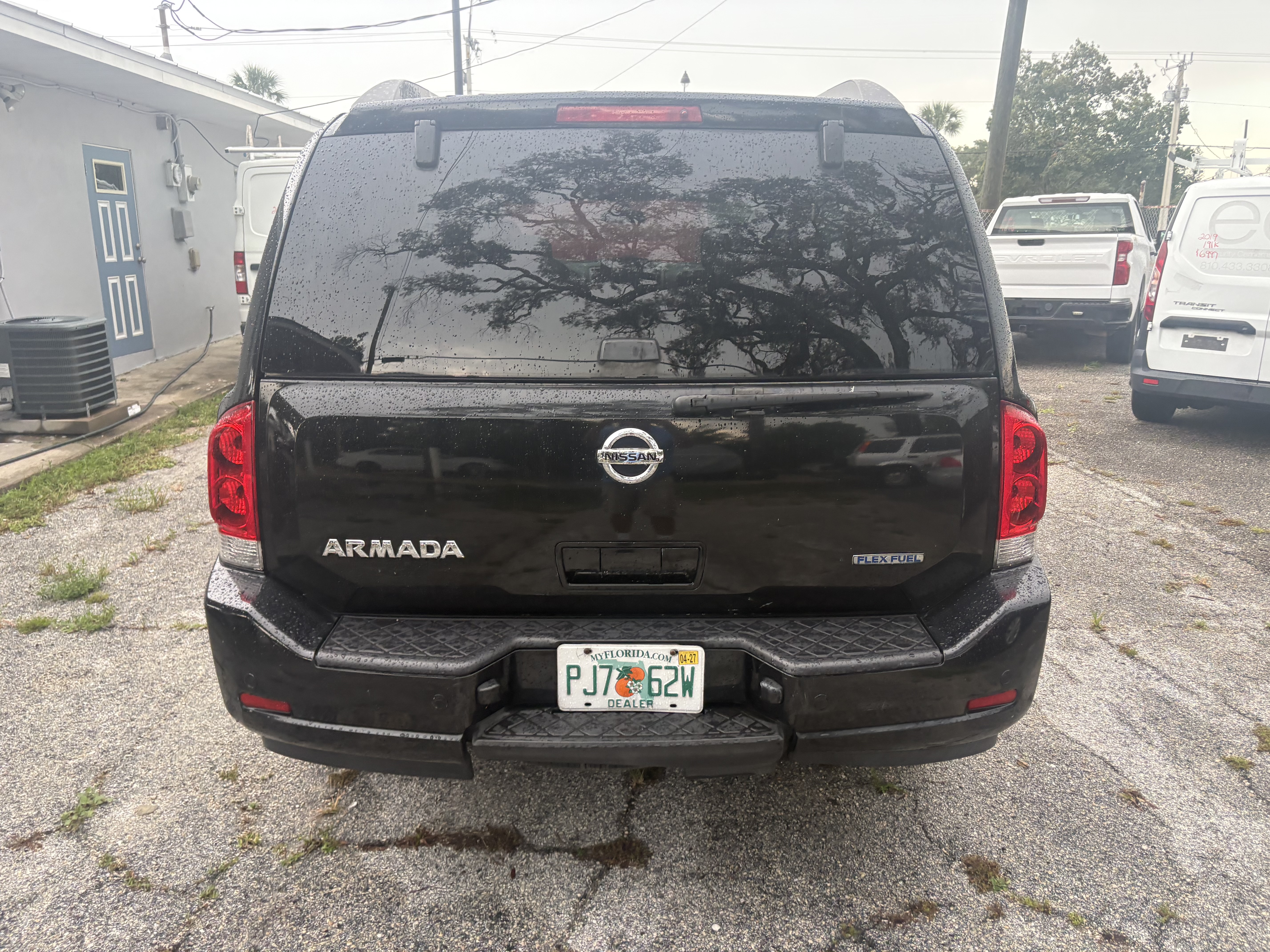 Used 2015 Nissan Armada 2WD image 5