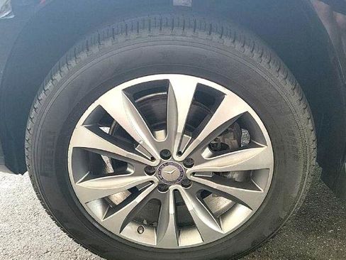 Used 2014 Mercedes-Benz GL 450 4MATIC image 16