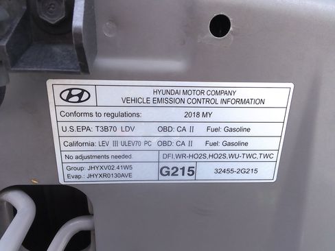 Used 2018 Hyundai Santa Fe Sport image 39