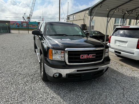 Used 2010 GMC Sierra 1500 SLT image 3