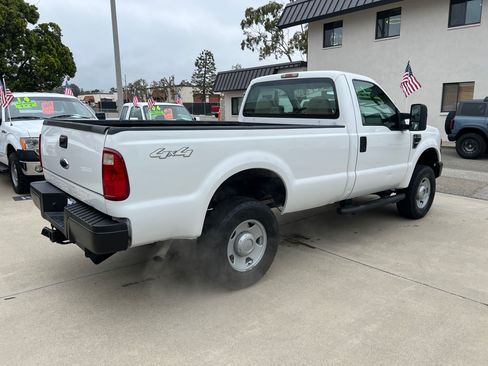 Used 2008 Ford F350 4x4 Regular Cab Super Duty image 4