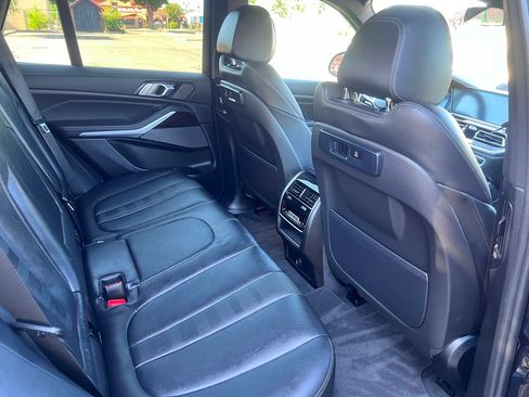Used 2021 BMW X5 xDrive40i image 15
