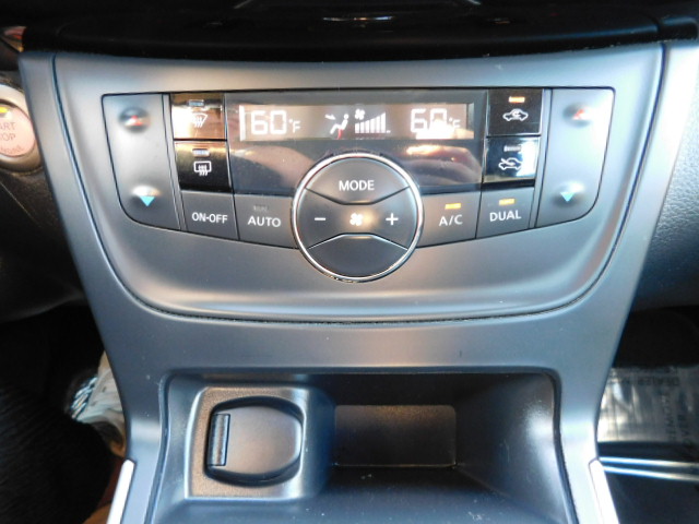 Used 2019 Nissan Sentra SV FWD image 18