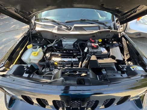 Used 2016 Jeep Patriot Sport image 18