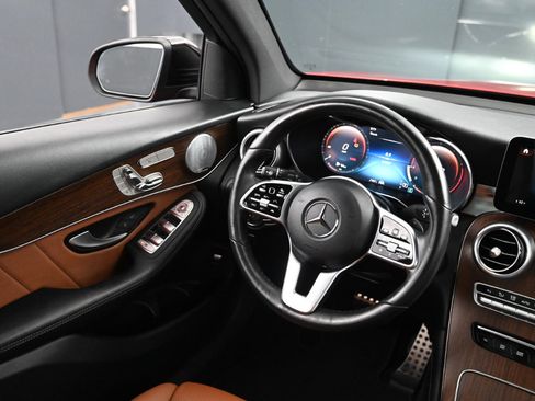 Used 2020 Mercedes-Benz GLC 300 image 22