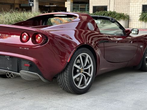 Used 2005 Lotus Elise image 35