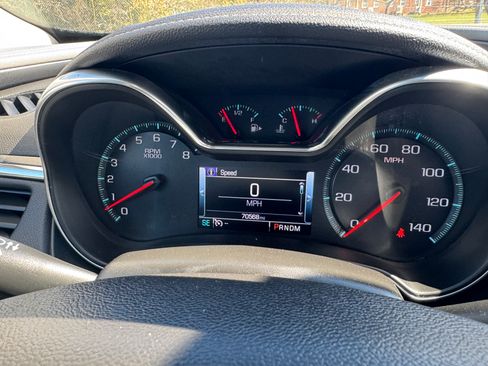 Used 2018 Chevrolet Impala LT image 24